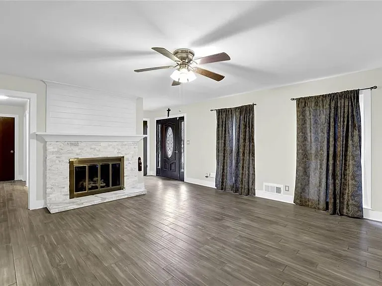 2683 Ashworth Cir — Photo 20