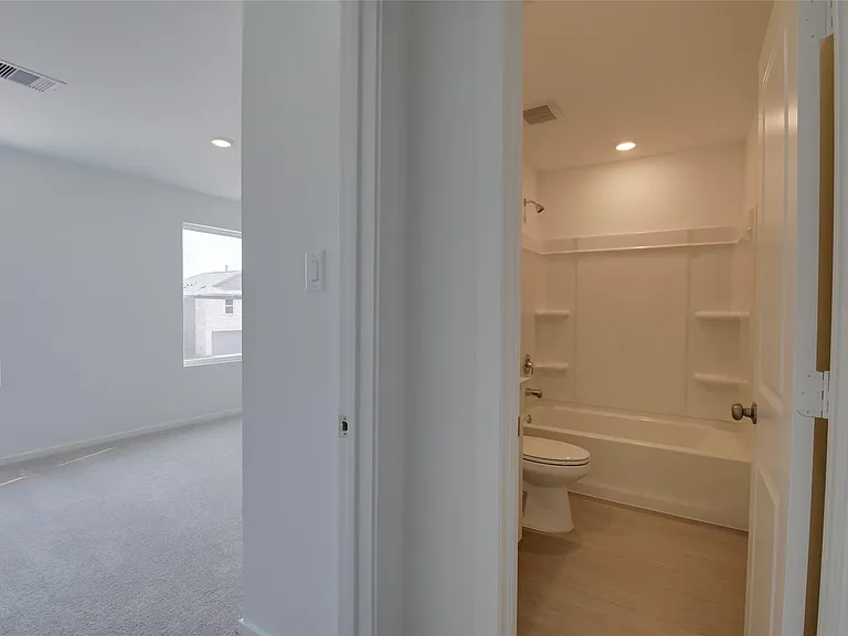 10915 Tawny Rdg — Photo 26
