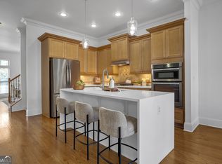 343 Alderwood Ln, Sandy Springs, GA 30328