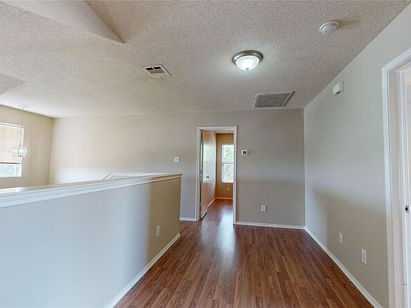 4th image of 9960 Thomas Jefferson Dr