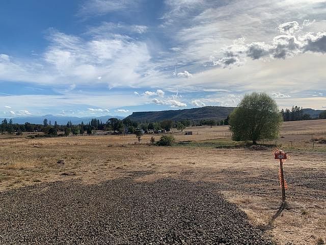 2nd image of 282 Robleda Dr