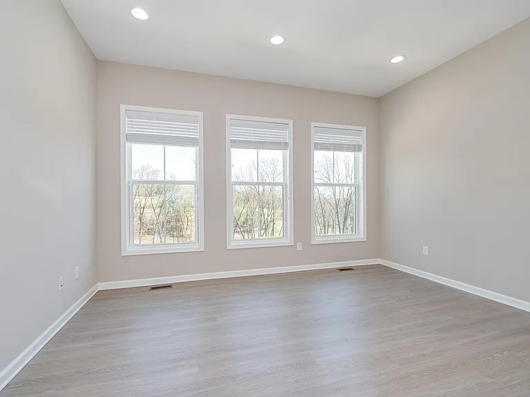 175 Marineris Cir #60 — Photo 32