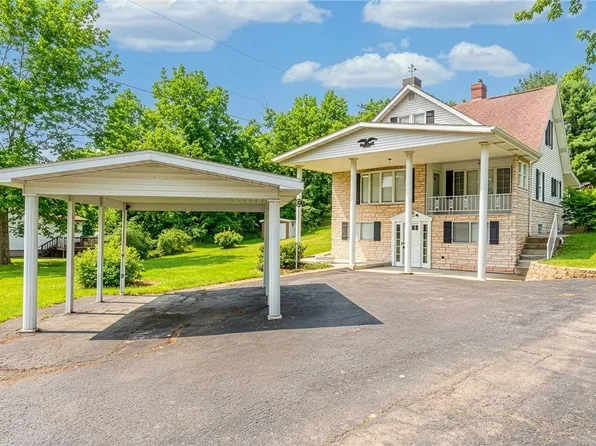 436 E End Rd, Connellsville, PA 15425