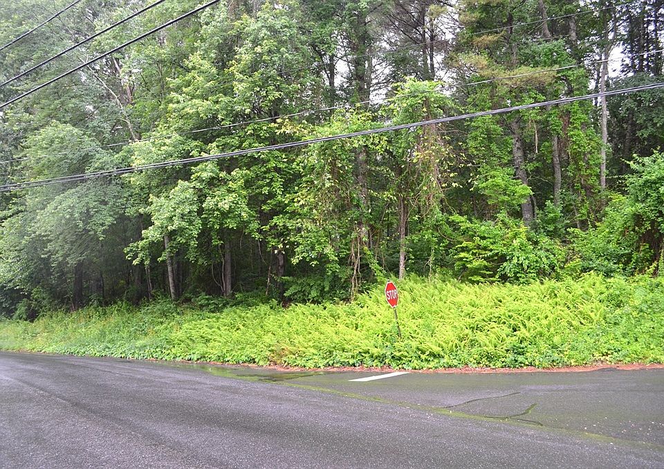 2nd image of 26 Coffey Hill Rd