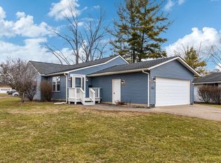 586 Mowrer Rd, Circleville, OH 43113