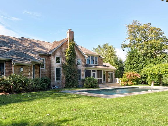 3rd image of 50 Osborne Ln