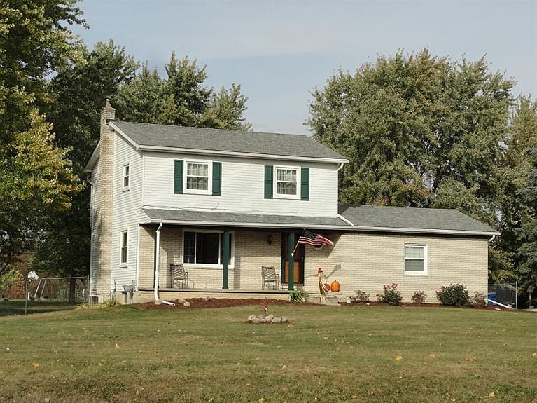 1st image of 458 Iris Ln