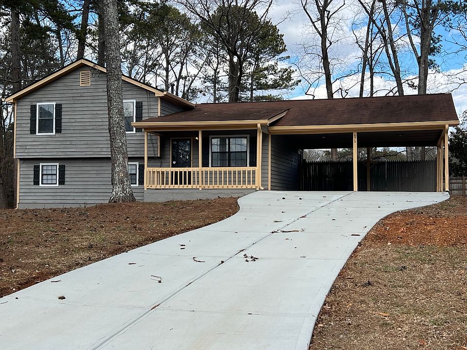 1st image of 675 Lookout Ct