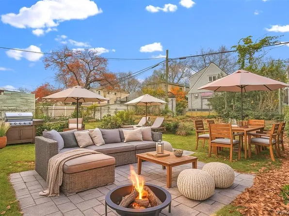 115-30 Inwood Street image 21 of 24