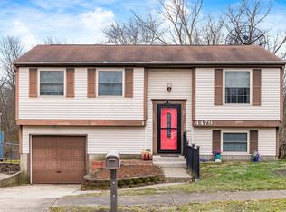 4479 Hickory Wood Dr, Columbus, OH 43228