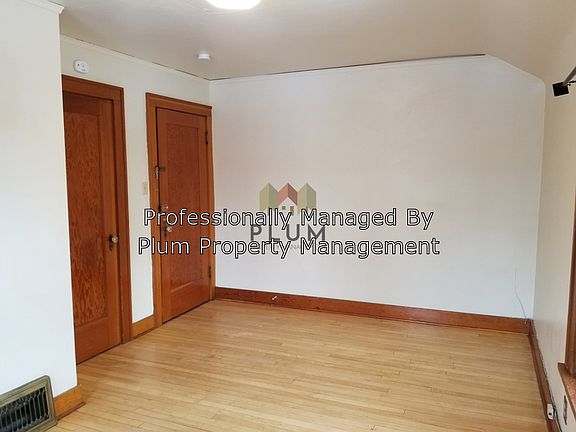 5th image of 340 Jefferson St APT 3