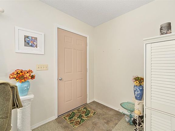 5th image of 10319 SE 177TH PLACE