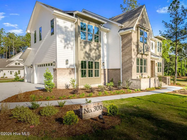 300 Sloan Lane, Pinehurst, NC 28374