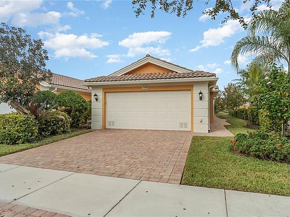 2nd image of 15480 Orlanda Dr