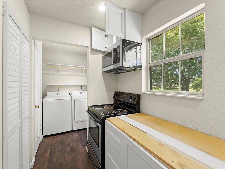 5941 Noel Ln — Photo 16