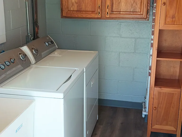 56 Greenview Dr — Photo 5