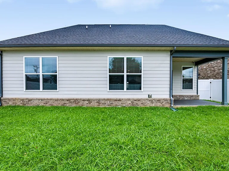 213 Snapdragon Dr — Photo 37