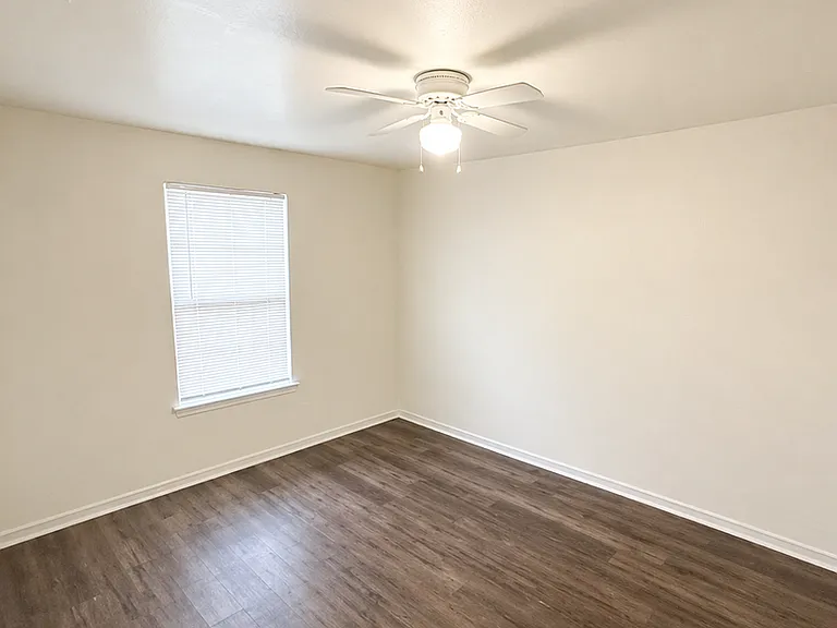 507 N Gilmer St — Photo 17