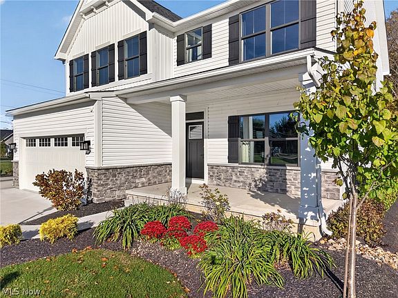 3rd image of 36342 Jannie Ln