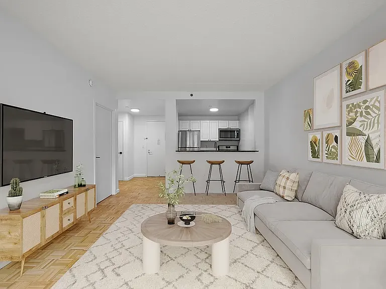520 W 48th St #7L — Photo 2