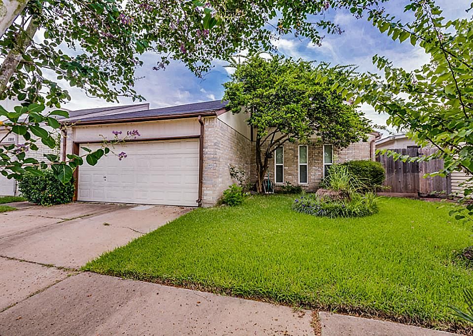 2nd image of 6427 Gladewell Dr