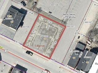 315 E State St, Mauston, WI 53948