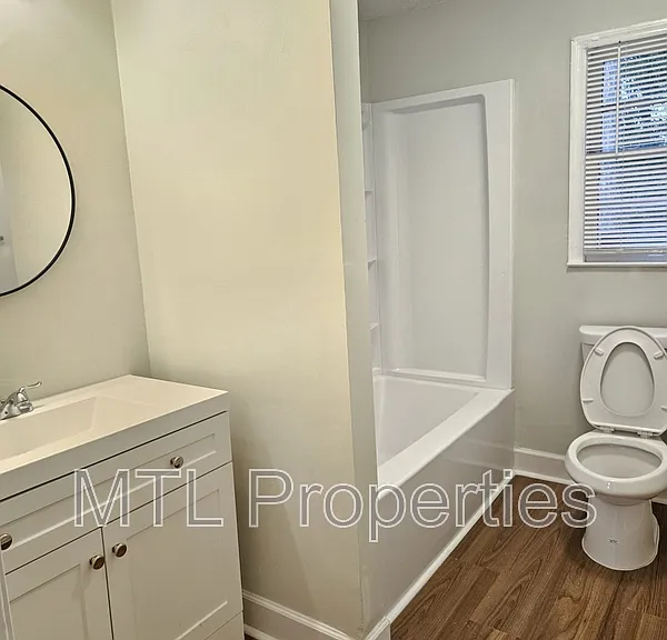 1445 Pine Spring St — Photo 7