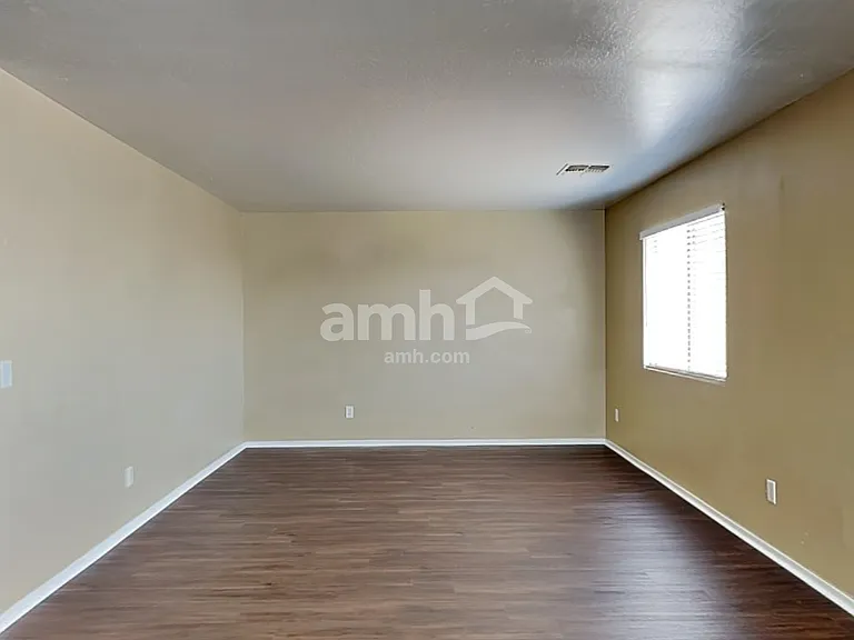 21843 W Cocopah St — Photo 11