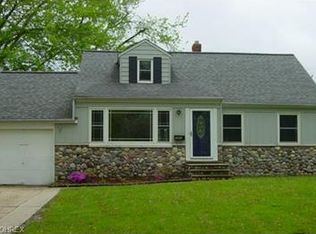 1431 Haverston Rd, Lyndhurst, OH 44124