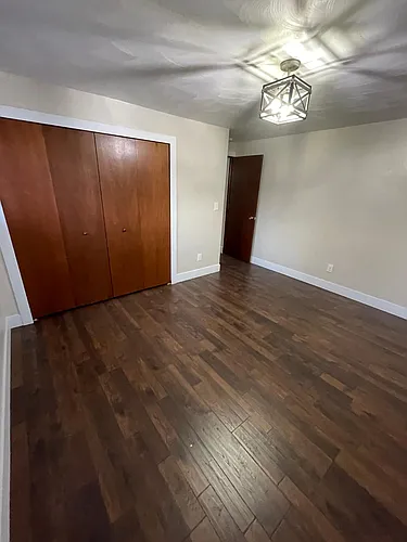 33 Virginia Dr #23 Photo 1