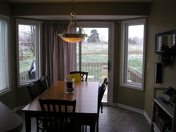 4th image of 4633 Meadow Lake Dr SE
