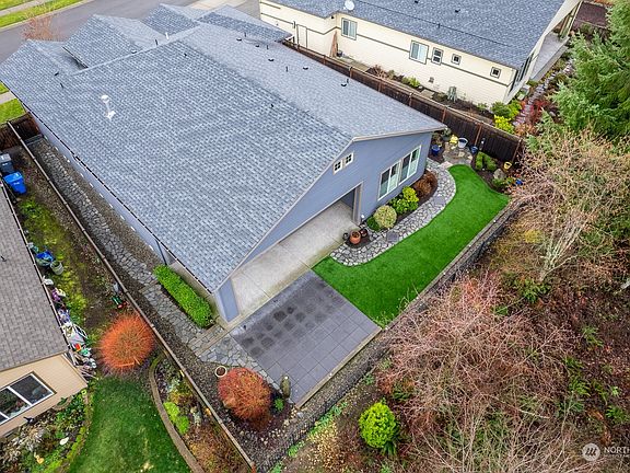 2nd image of 14505 189th Avenue Ct E
