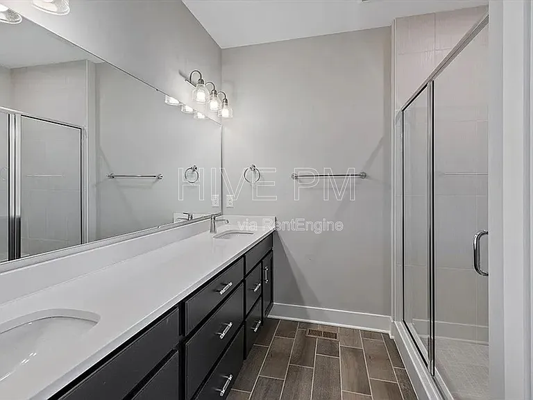 7234 Otley Dr — Photo 24