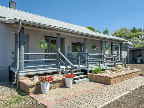 639 S Pine St, Pinedale, WY 82941