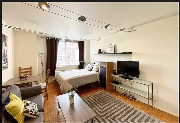 Rented by Direct Properties New York | media 8