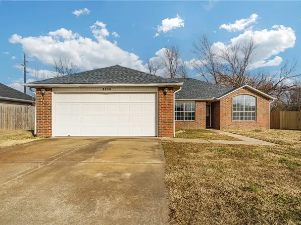 1507 SE 21st St, Bentonville, AR 72712