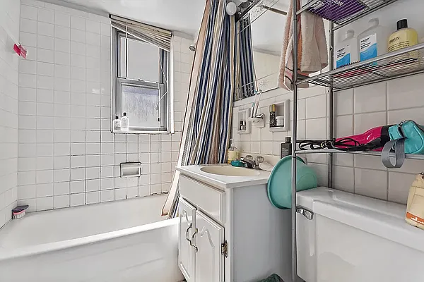 Rented by Compass | media 11