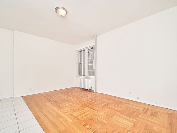 5th image of 64 Hillside Ave APT 6M