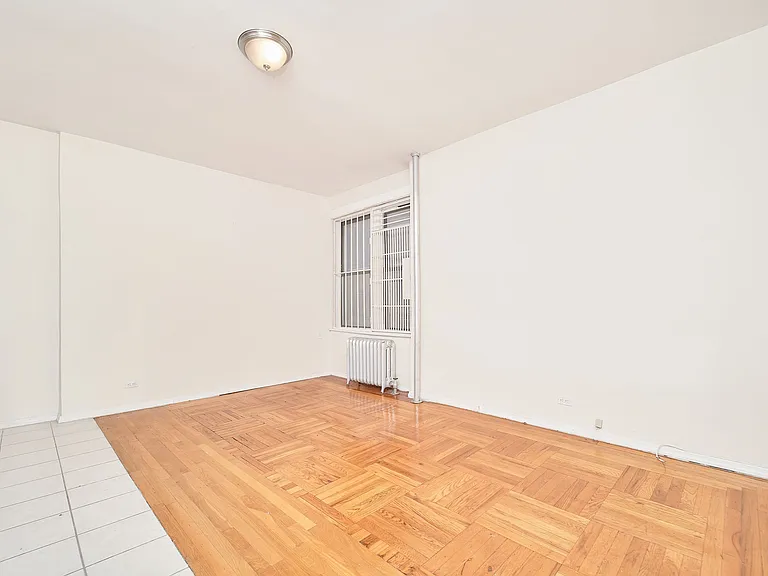 64 Hillside Ave #6M — Photo 5