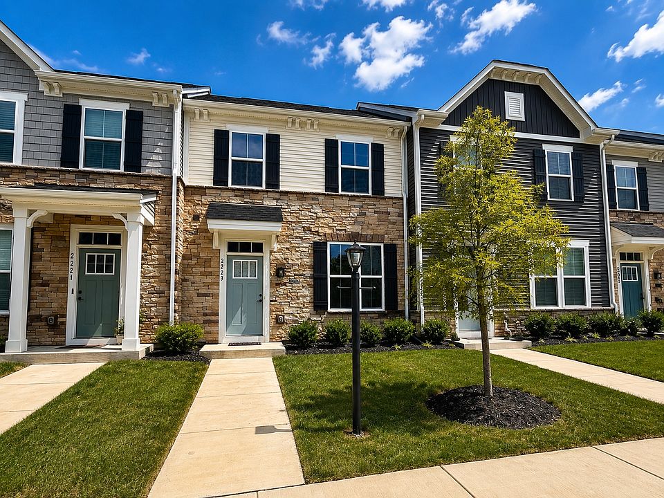 1st image of 2223 Palm Ct