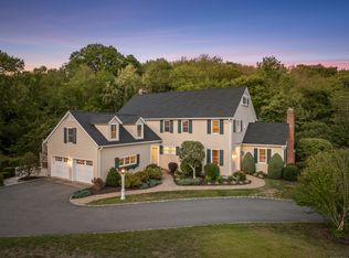 48 Duck Pond Pl, Wilton, CT 06897