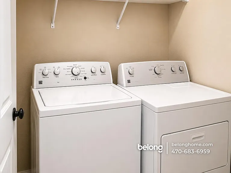 312 Loneoak Trl — Photo 8