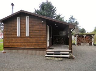 61 Elma St, Copalis Beach, WA 98535