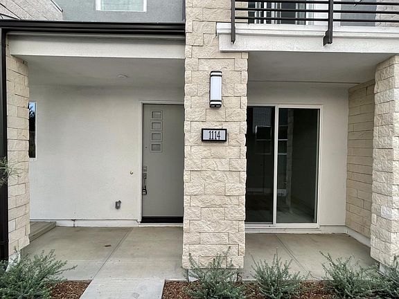 5th image of 1114 W Cara Dr