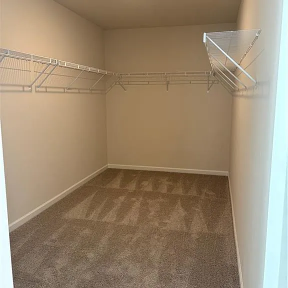 153 Bloomfield Cir — Photo 13