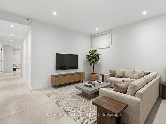3rd image of 182 Cameron Ave