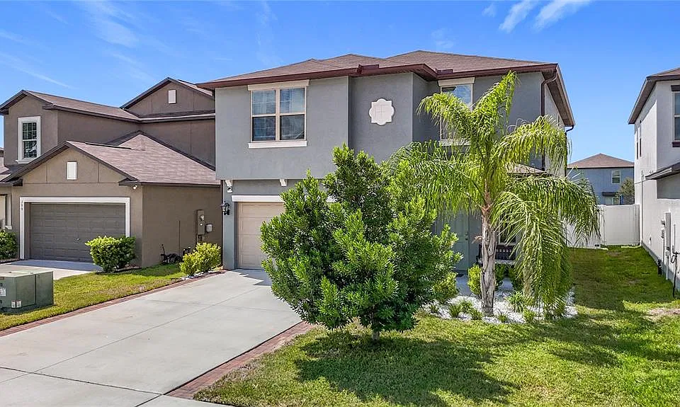 403 Argyll Dr