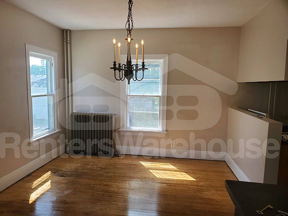 5th image of 608 Red Wing Ave