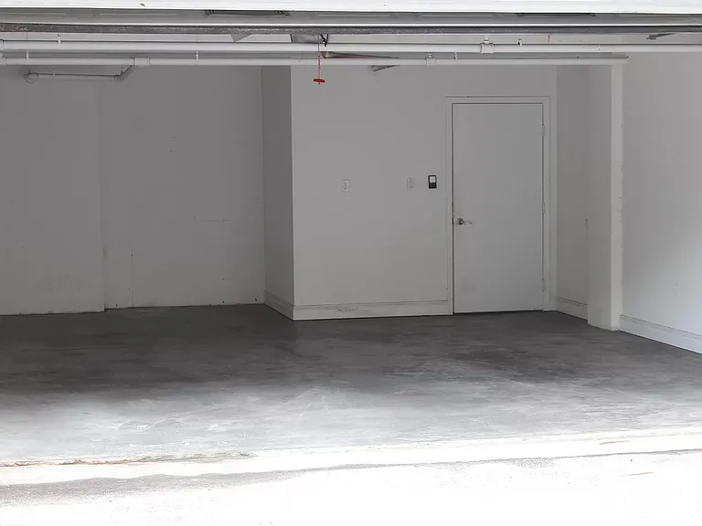 240 Brooks St SE #201-C — Photo 11