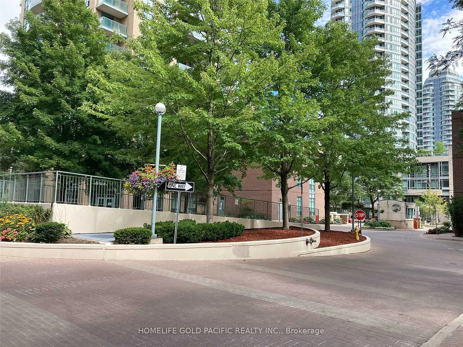1 bed, $2,230 — Photo 2